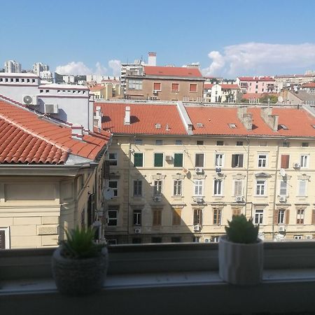Mirela Appartement Rijeka Buitenkant foto
